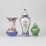 1143 5417 VASES AND COVERS